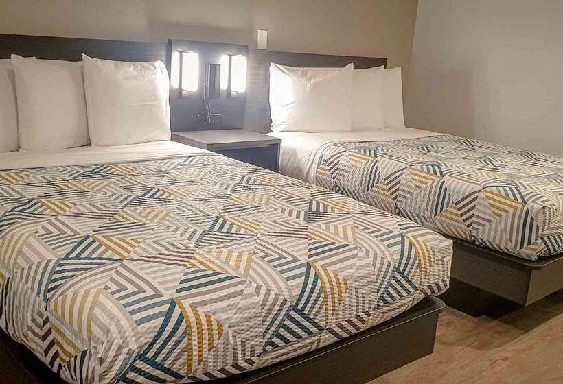 Motel 6bellflower, Ca  Los Angeles