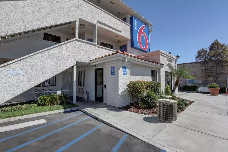Motel 6bellflower, Ca Los Angeles