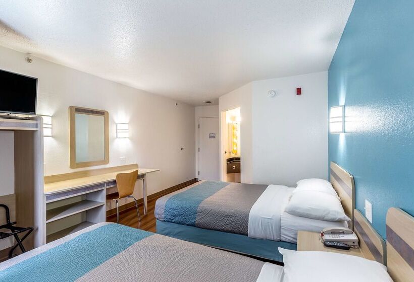 Motel 6caseyville, Il  Caseyville Il