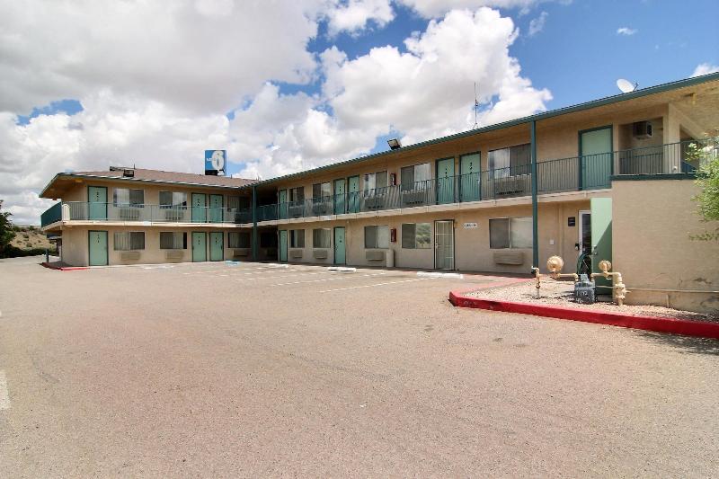 Motel 6gallup, Nm