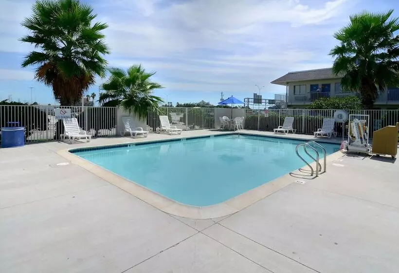 Motel 6galveston, Tx