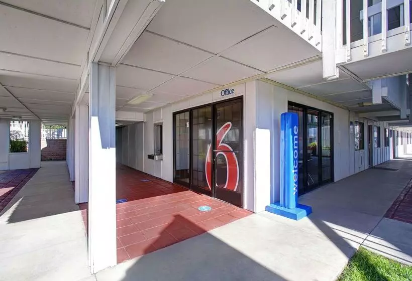 Motel Park Inn By Radisson, Livermore