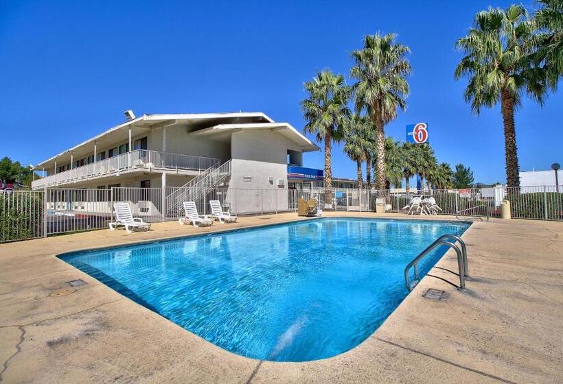 Motel 6nogales, Az  Mariposa Road
