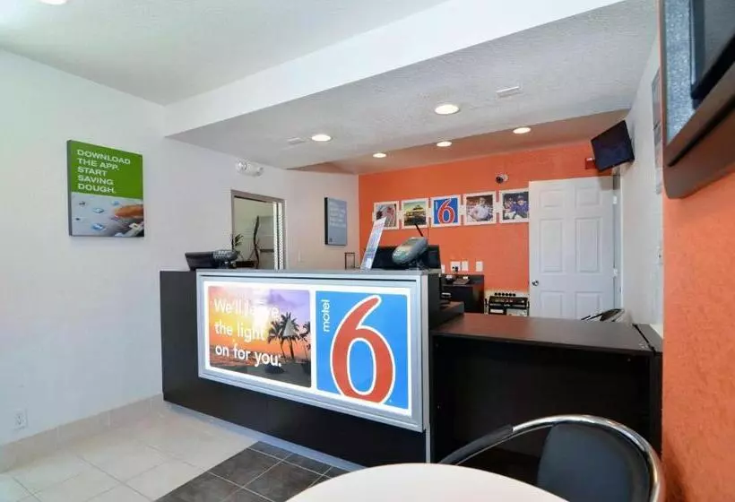 Motel 6palm Desert, Ca Palm Springs Area