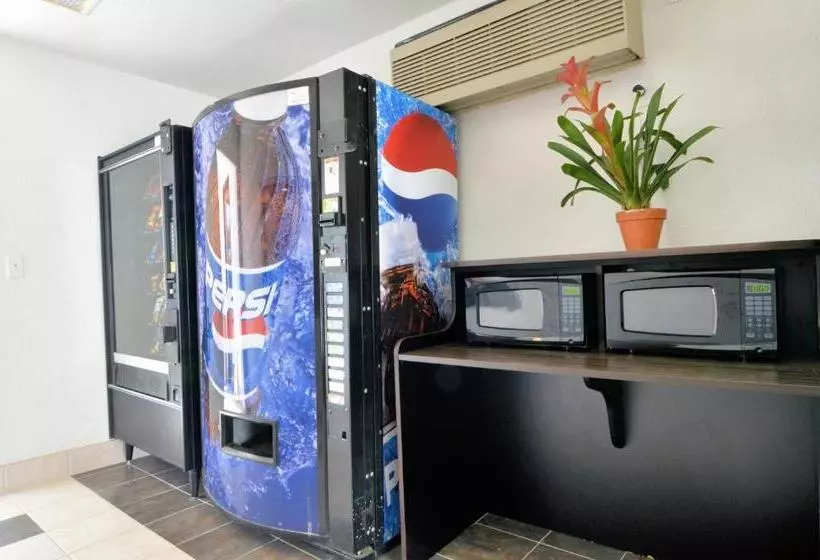 Motel 6palm Desert, Ca Palm Springs Area