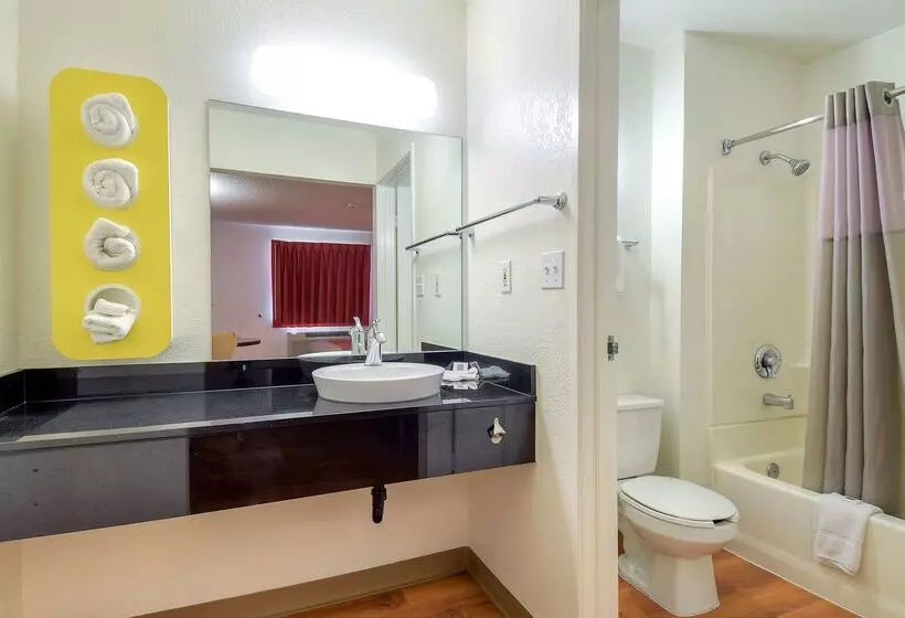 Motel 6 san Diego, Ca  North