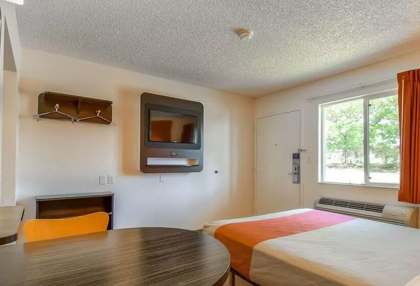 Motel 6 san Diego, Ca  North