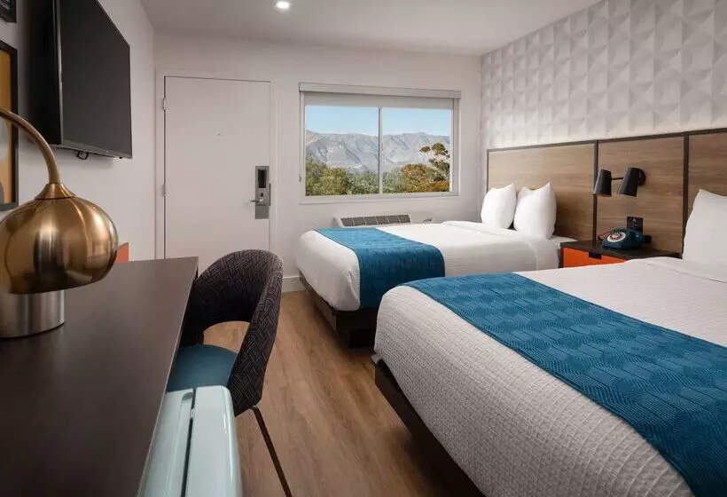 Motel 6santa Barbara, Ca  Beach