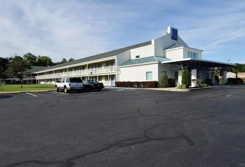 Motel 6tewksbury, Ma  Boston