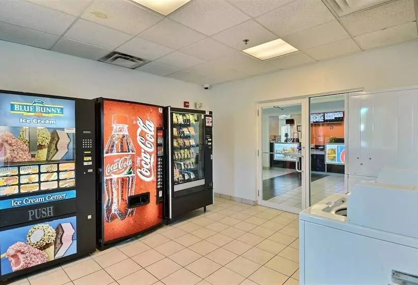 Motel 6tewksbury, Ma  Boston