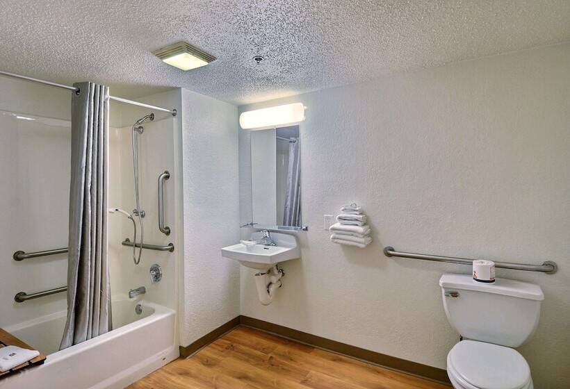 Motel 6tewksbury, Ma  Boston