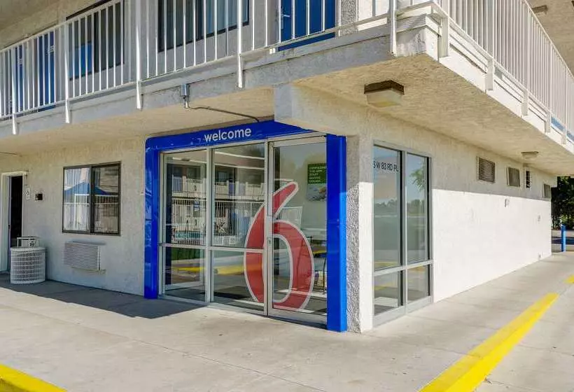 מוטל Park Inn By Radisson, Thornton