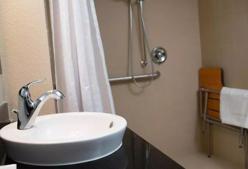 مُتل Americinn By Wyndham Madison Wi