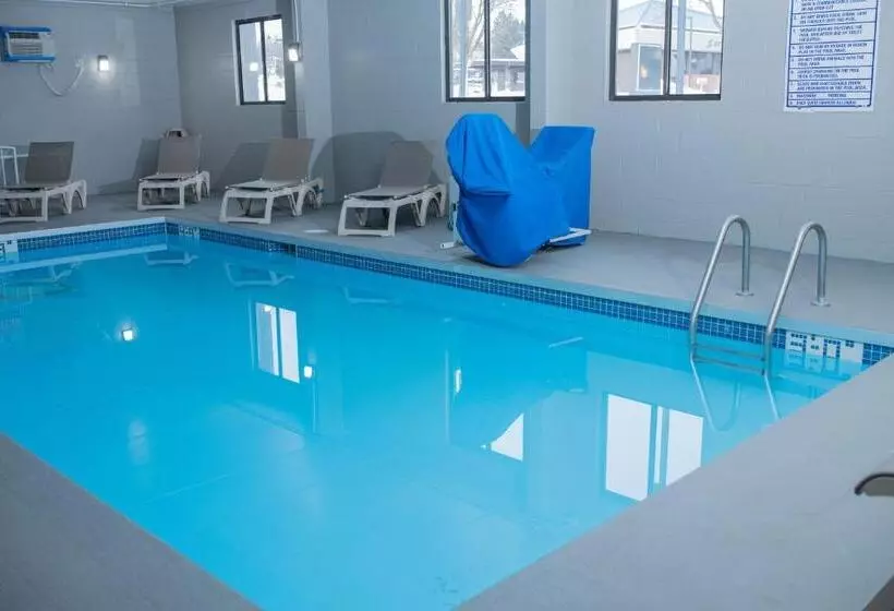 مُتل Americinn By Wyndham Madison Wi