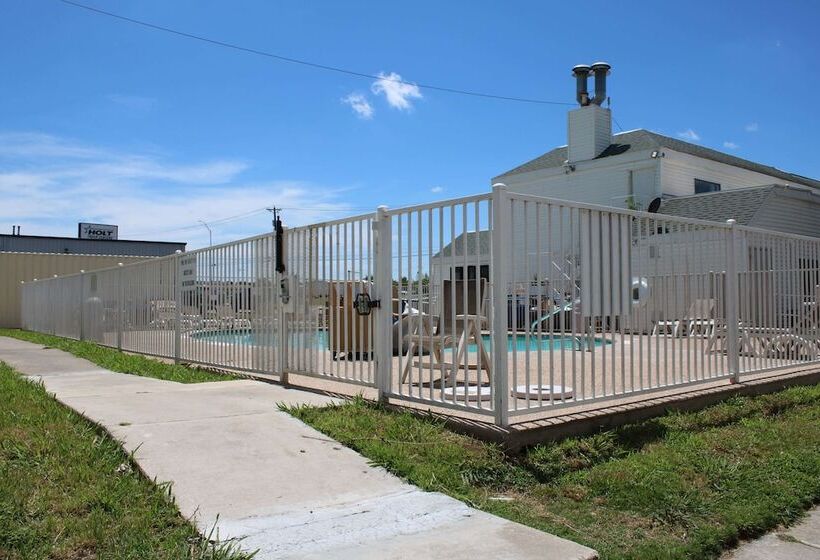 汽车旅馆  Days Inn By Wyndham Waco University Area