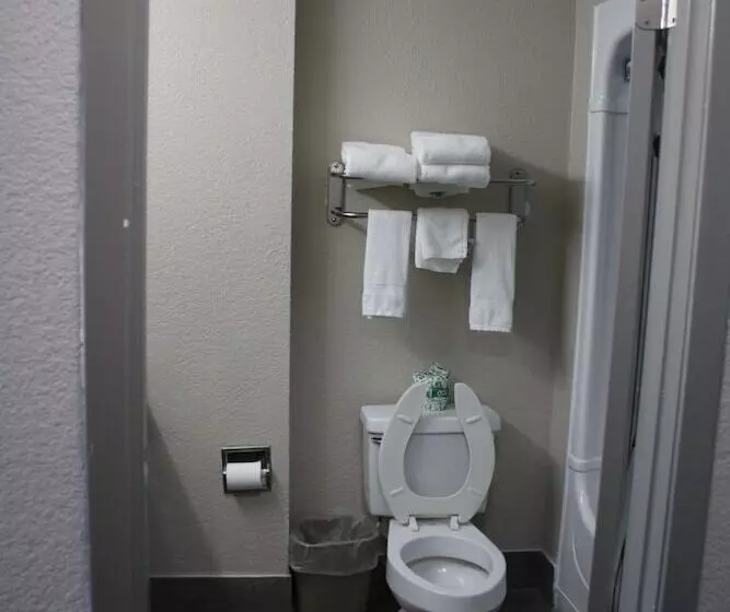 מוטל Days Inn By Wyndham Waco University Area