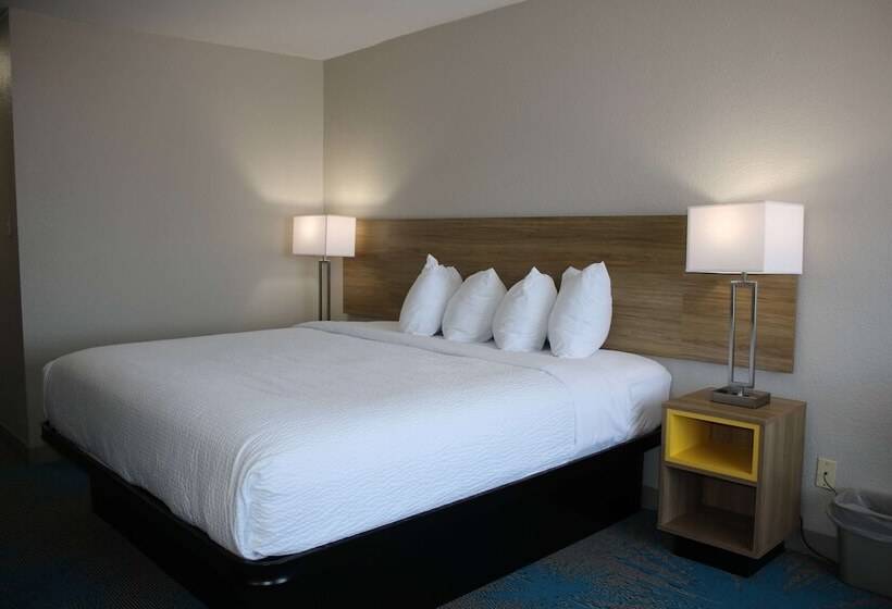 汽车旅馆  Days Inn By Wyndham Waco University Area