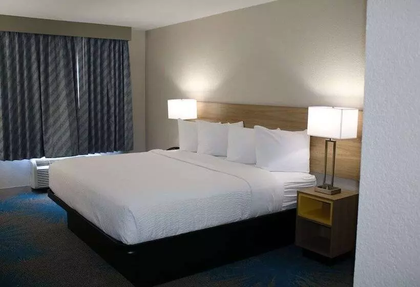 מוטל Days Inn By Wyndham Waco University Area