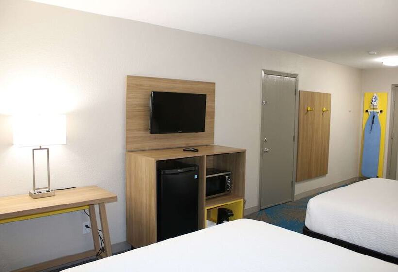 汽车旅馆  Days Inn By Wyndham Waco University Area