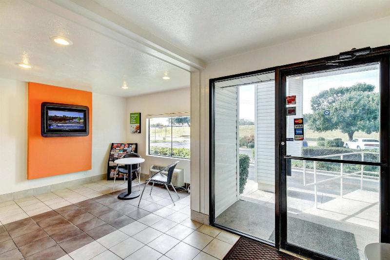 汽车旅馆  Days Inn By Wyndham Waco University Area