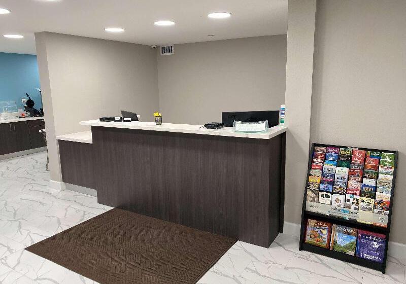 汽车旅馆  Days Inn By Wyndham Waco University Area