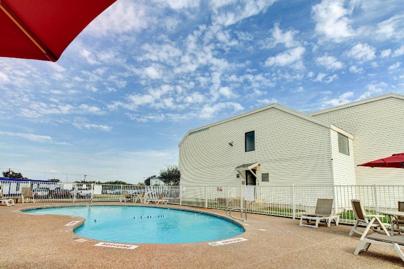 汽车旅馆  Days Inn By Wyndham Waco University Area