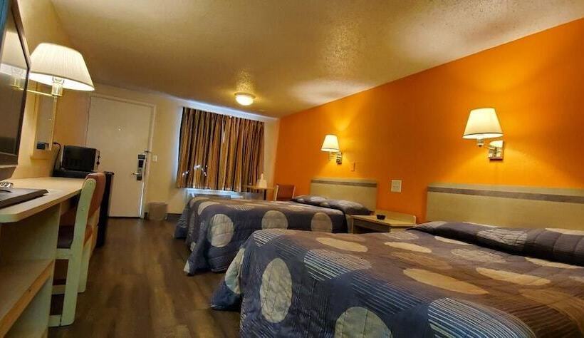 فندق على الطريق Knights Inn Florence