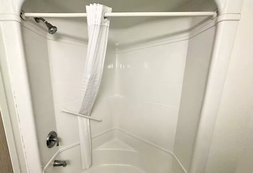 מוטל Ramada By Wyndham Lithia Springs Atlanta