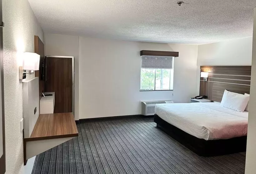 מוטל Ramada By Wyndham Lithia Springs Atlanta