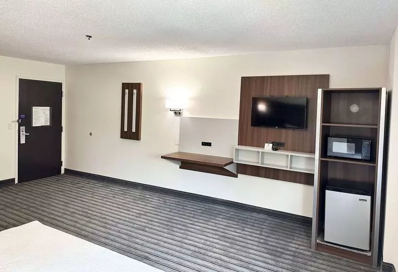 מוטל Ramada By Wyndham Lithia Springs Atlanta