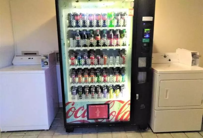 모텔 Red Carpet Inn Louisville North Jeffersonville In