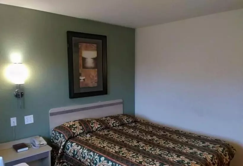 모텔 Red Carpet Inn Louisville North Jeffersonville In