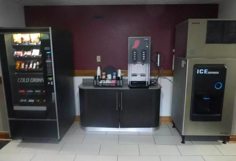 Мотель Red Roof Inn Greencastle South Cloverdale