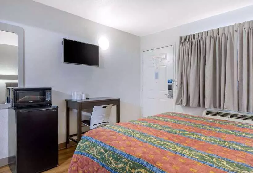 Motel Rodeway Inn Winston Salem Route 52