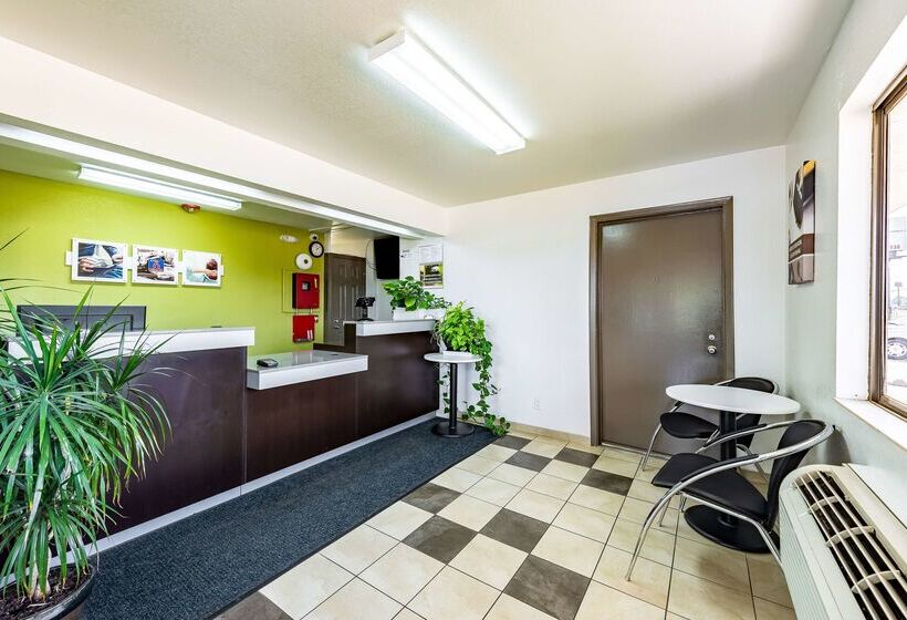 モーテル Studio 6 Monroe, La  Hwy 165