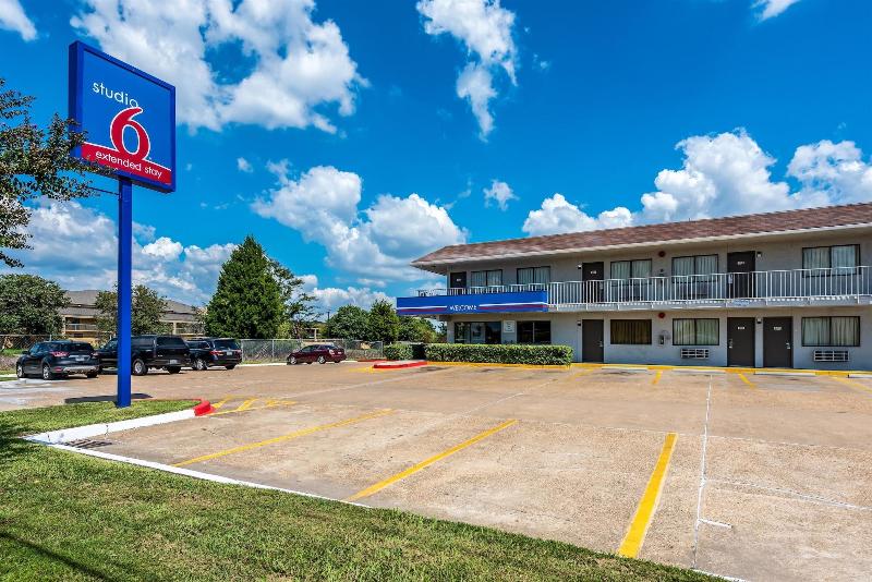 モーテル Studio 6 Monroe, La  Hwy 165