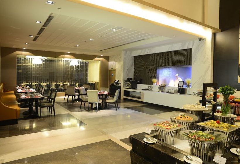 The Gateway Hotel Ge Road Raipur