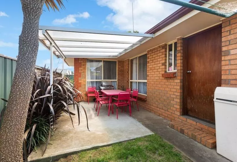 Apartments On Tolmie