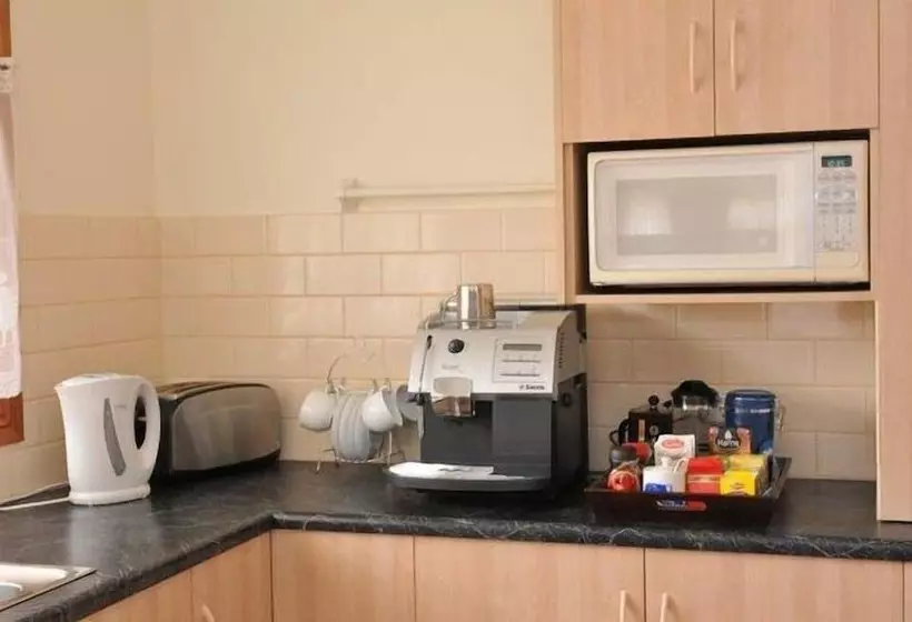 Apartments On Tolmie