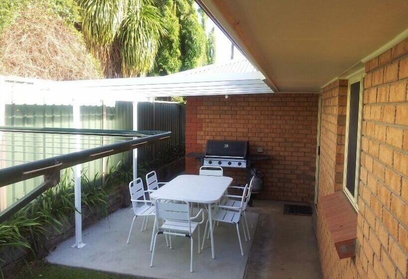 Apartments On Tolmie