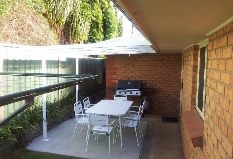 Apartments On Tolmie