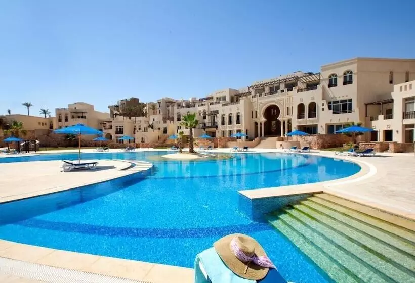 Azzurra Sahl Hasheesh