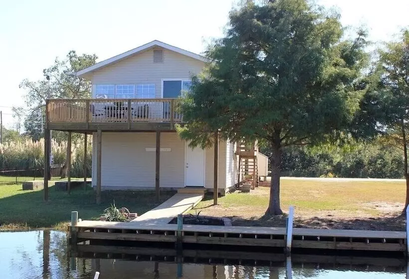 住宿加早餐  Carroll House Cottages