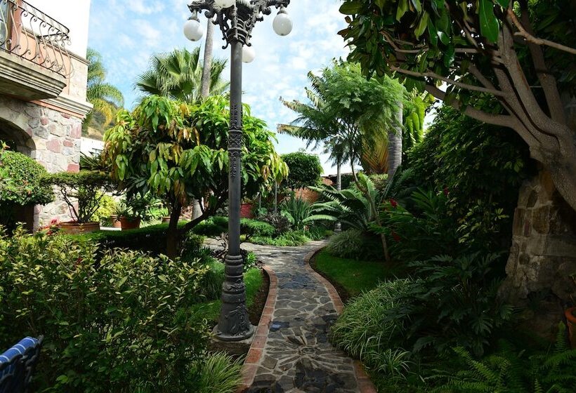 Bed and Breakfast Casa Tres Leones