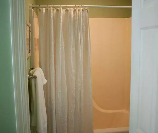 ベッドアンドブレックファースト Green Tree Inn