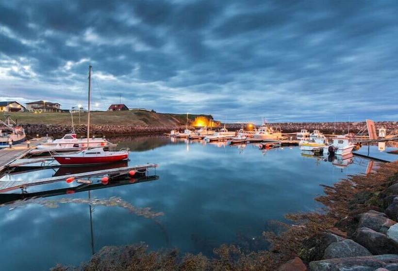 تختخواب و صبحانه Nupan Deluxe