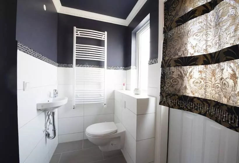 Bed and Breakfast Nupan Deluxe