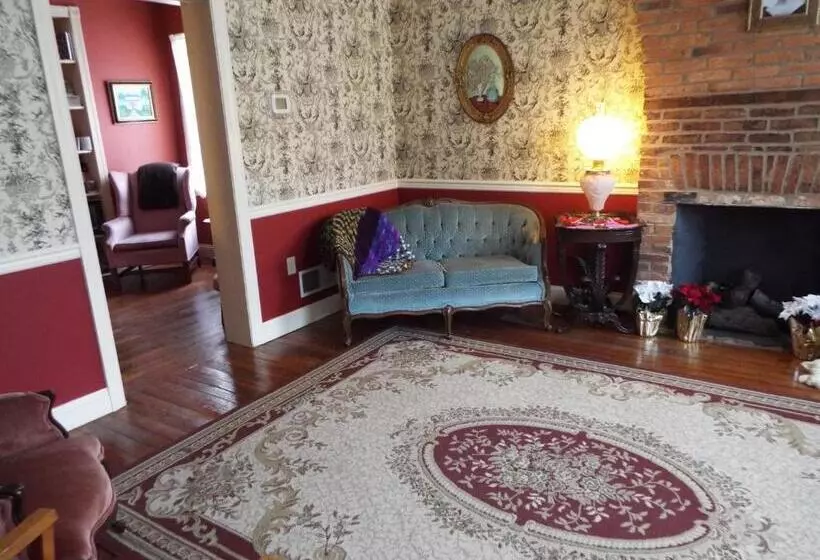 민박 The Tillie Pierce House Inn