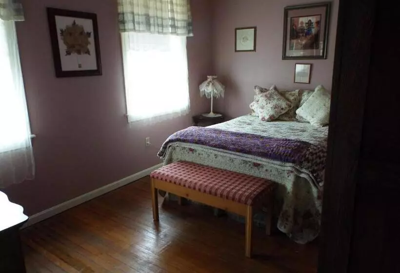 민박 The Tillie Pierce House Inn