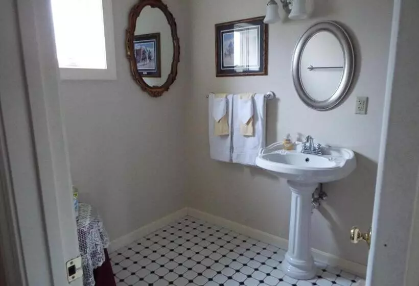 민박 The Tillie Pierce House Inn